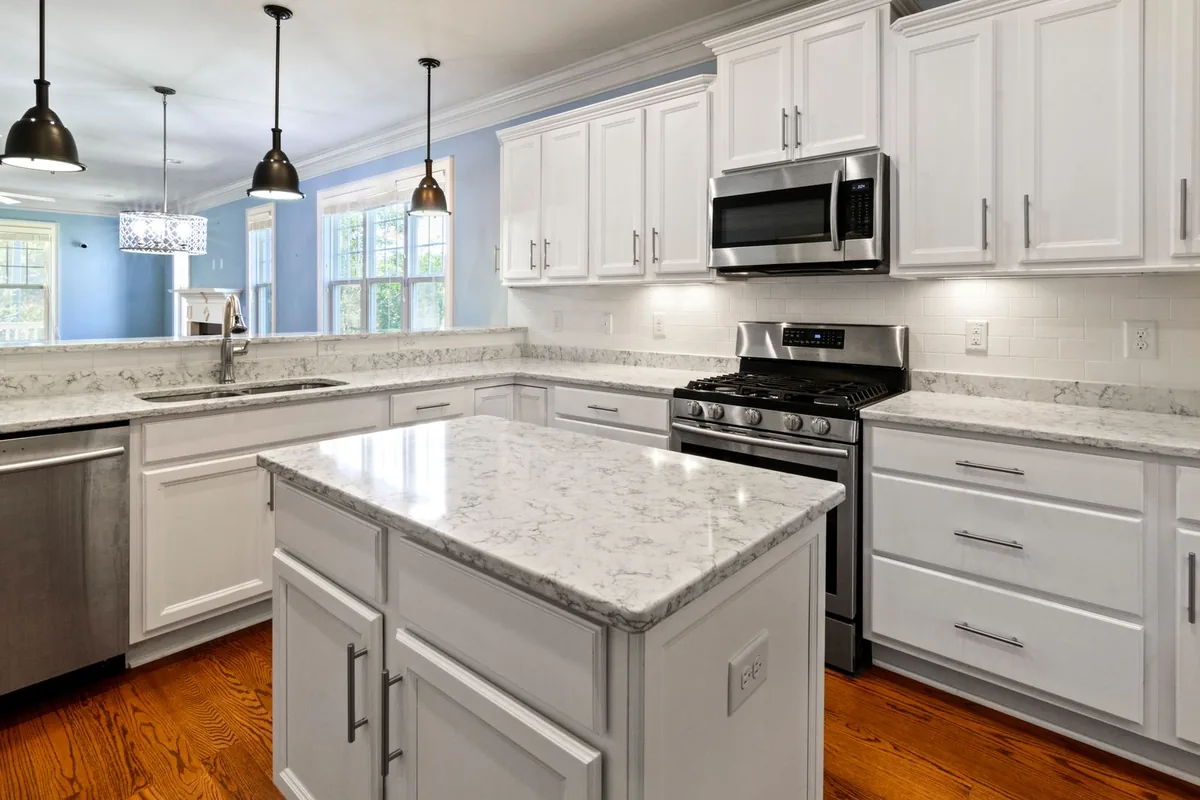 Filth & Squalor Cleanup in Edina, MN
